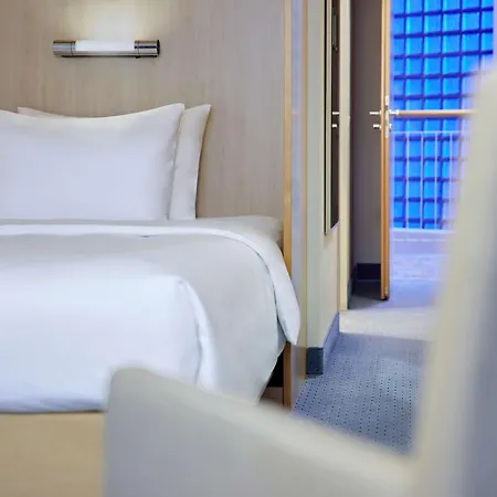 Hotel Lindner Am Dom, Part Of Jdv By Hyatt Keulen