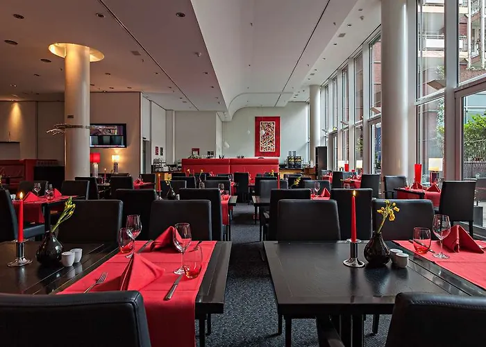 Hotel Lindner Am Dom, Part Of Jdv By Hyatt 4*