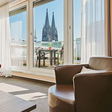 Hotel Lindner Am Dom, Part Of Jdv By Hyatt 4*