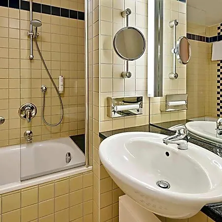Lindner Am Dom, Part Of Jdv By Hyatt Hotell 4*