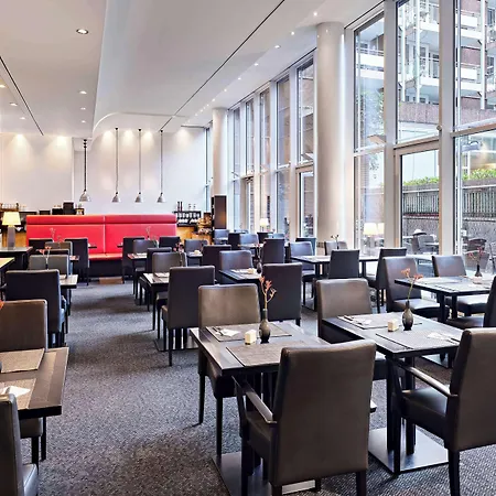 Hotel Lindner Am Dom, Part Of Jdv By Hyatt 4*