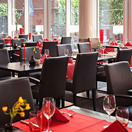 Lindner Am Dom, Part Of Jdv By Hyatt Köln