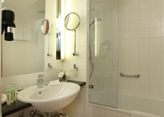 Lindner Am Dom, Part Of Jdv By Hyatt 4* Cologne